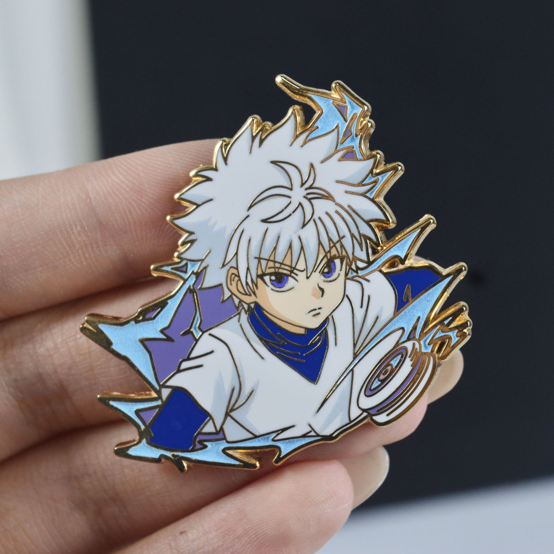 5pcs Japanese Anime Hunter Bad - Tuxedo Lapel Pin recension och pris
